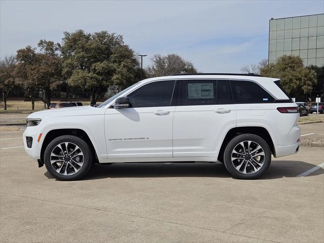new 2025 Jeep Grand Cherokee car, priced at $57,800