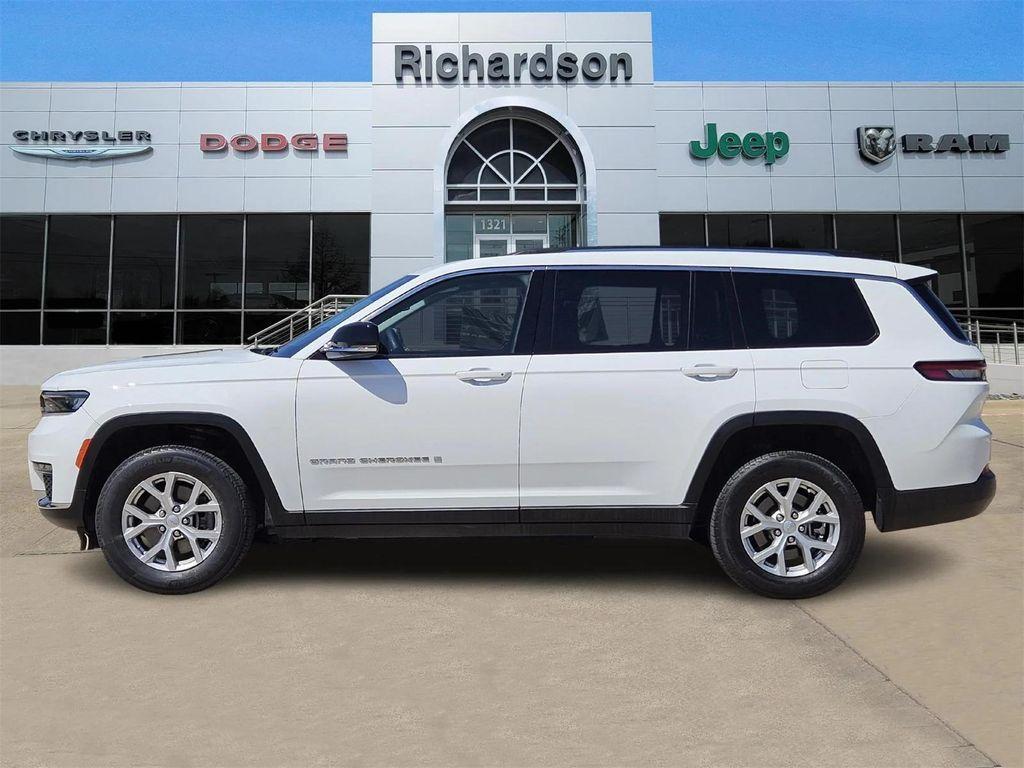 used 2024 Jeep Grand Cherokee L car, priced at $28,799