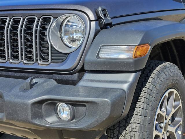 new 2025 Jeep Wrangler car, priced at $43,467