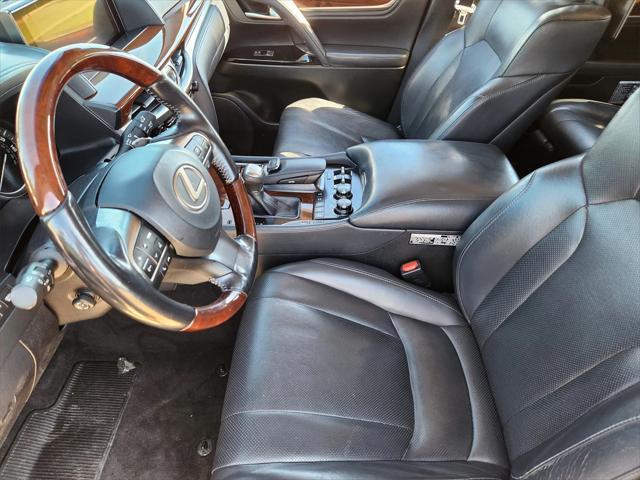 used 2019 Lexus LX 570 car, priced at $49,500