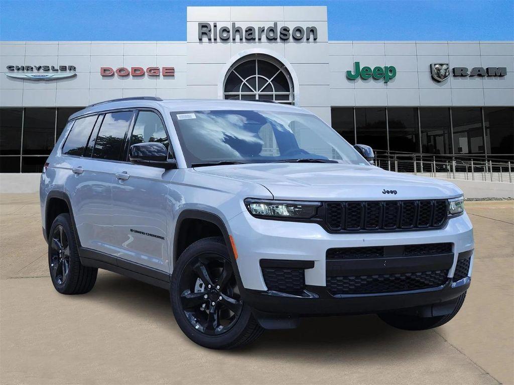 new 2025 Jeep Grand Cherokee L car, priced at $37,875