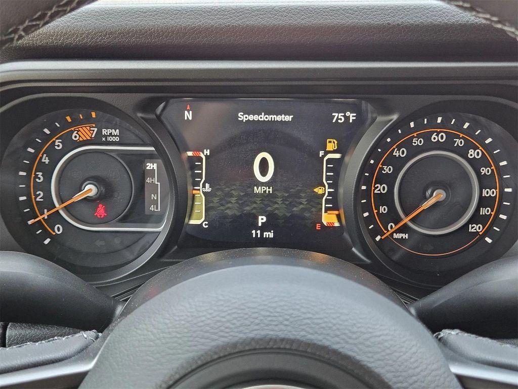 new 2025 Jeep Wrangler car, priced at $45,430