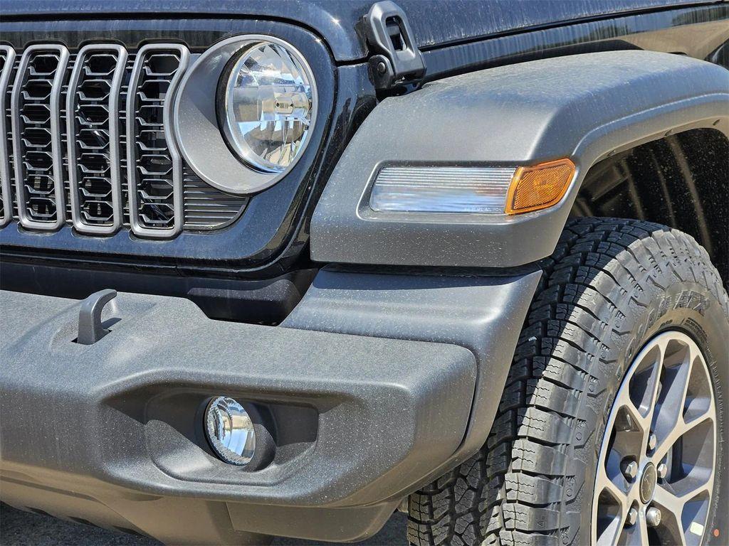 new 2025 Jeep Wrangler car, priced at $45,430