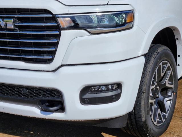 new 2025 Ram 1500 car, priced at $61,036