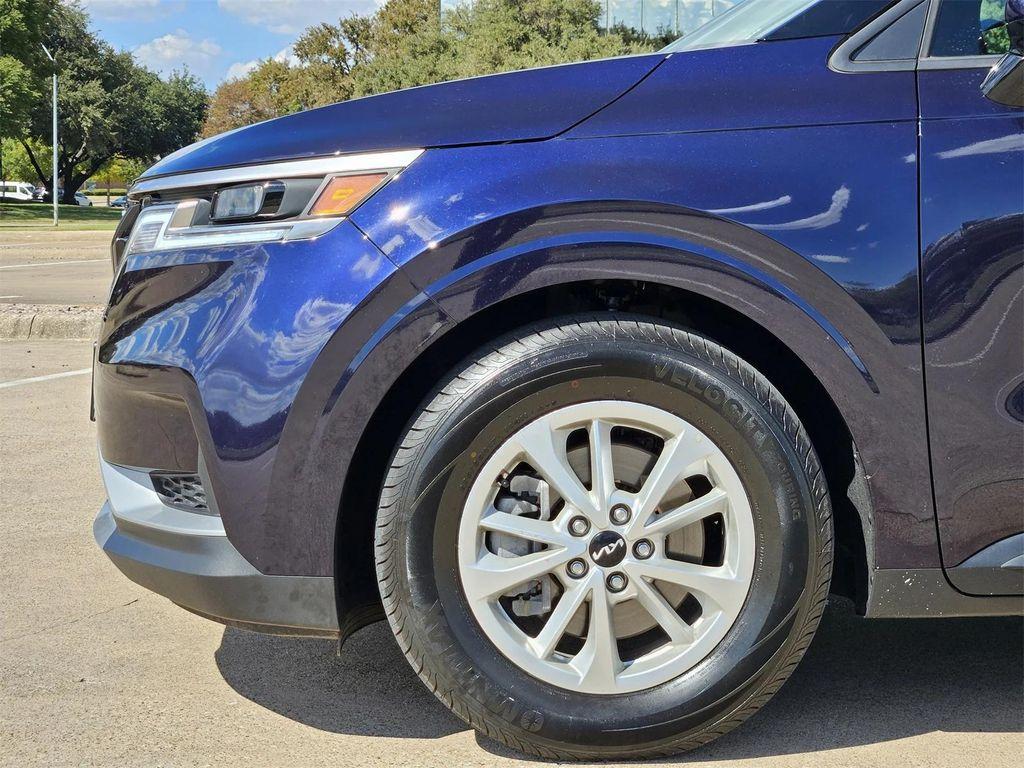 used 2024 Kia Carnival car, priced at $32,216