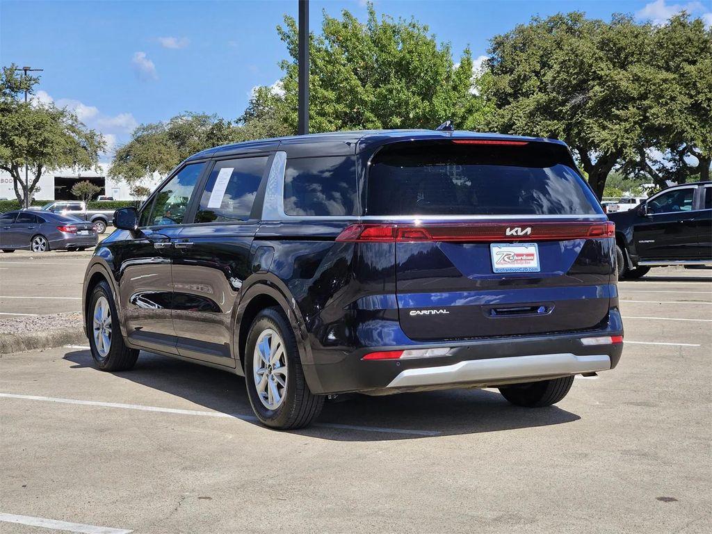 used 2024 Kia Carnival car, priced at $32,216