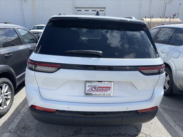 used 2024 Jeep Grand Cherokee car, priced at $36,000