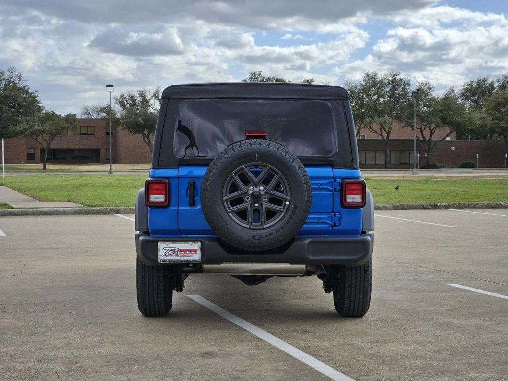 new 2025 Jeep Wrangler car, priced at $39,740