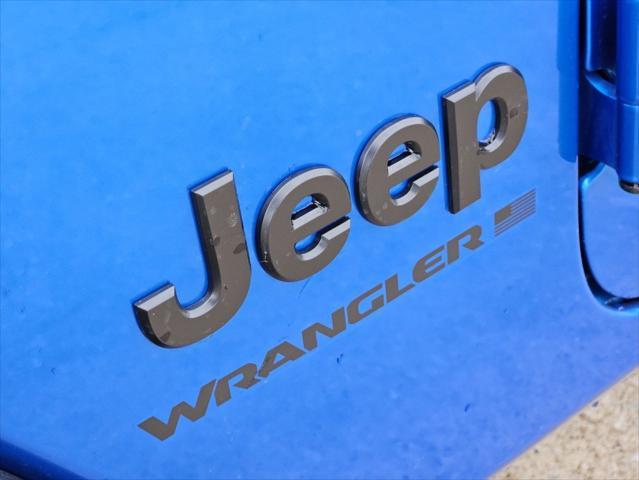 new 2025 Jeep Wrangler car, priced at $40,045