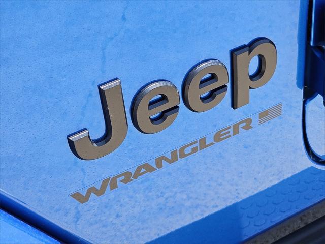 new 2025 Jeep Wrangler car, priced at $57,479