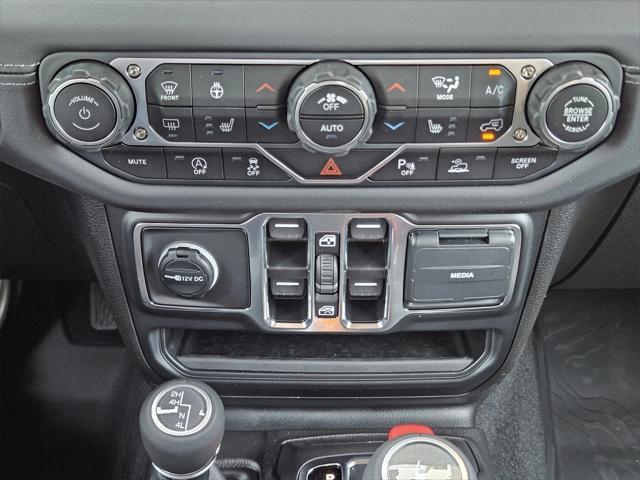 new 2025 Jeep Wrangler car, priced at $57,479