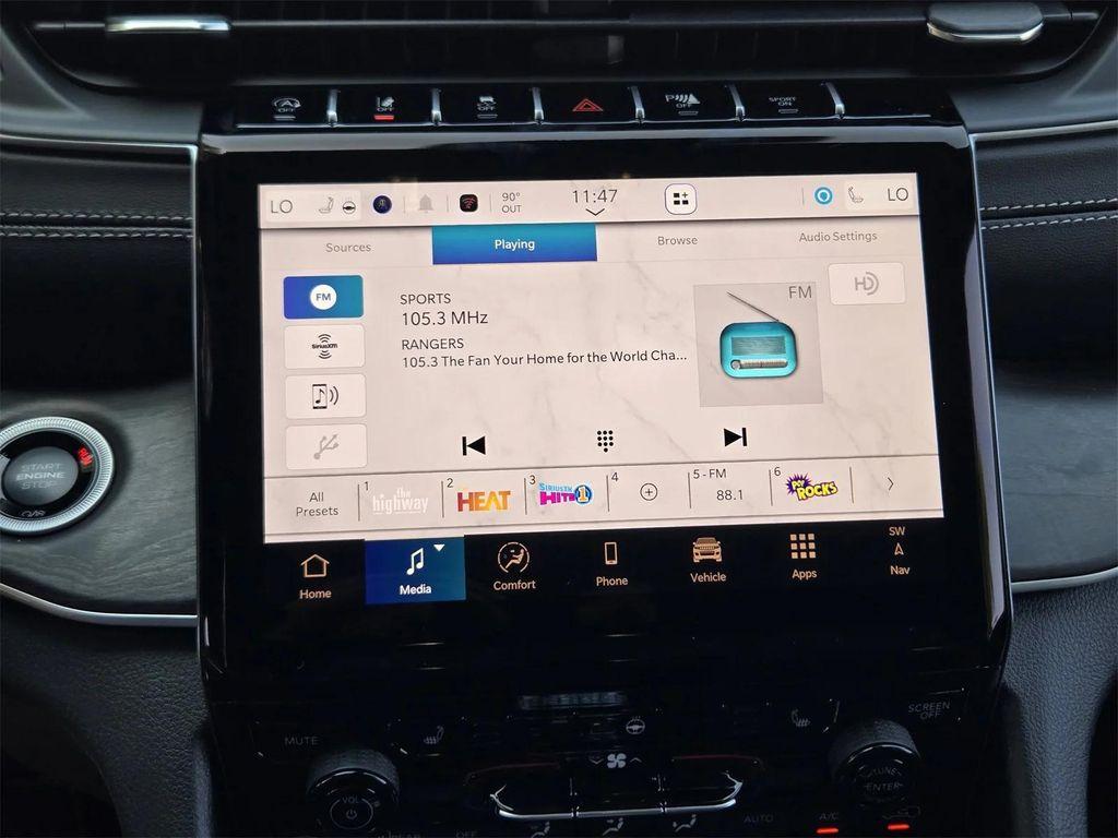 new 2025 Jeep Grand Cherokee car, priced at $39,240