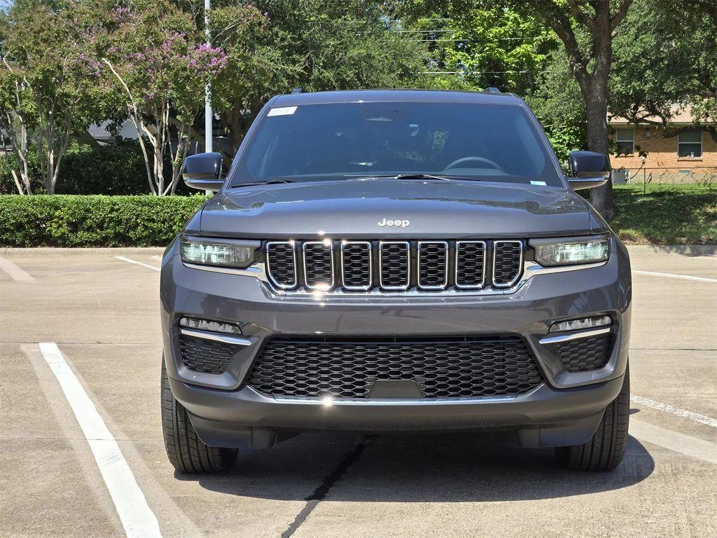 new 2025 Jeep Grand Cherokee car, priced at $39,240