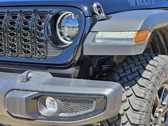 new 2025 Jeep Wrangler car, priced at $45,078