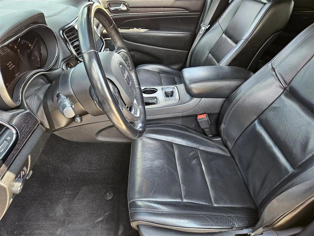 used 2021 Jeep Grand Cherokee car, priced at $29,800
