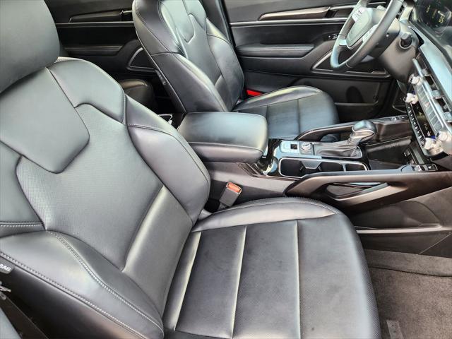 used 2024 Kia Telluride car, priced at $38,700