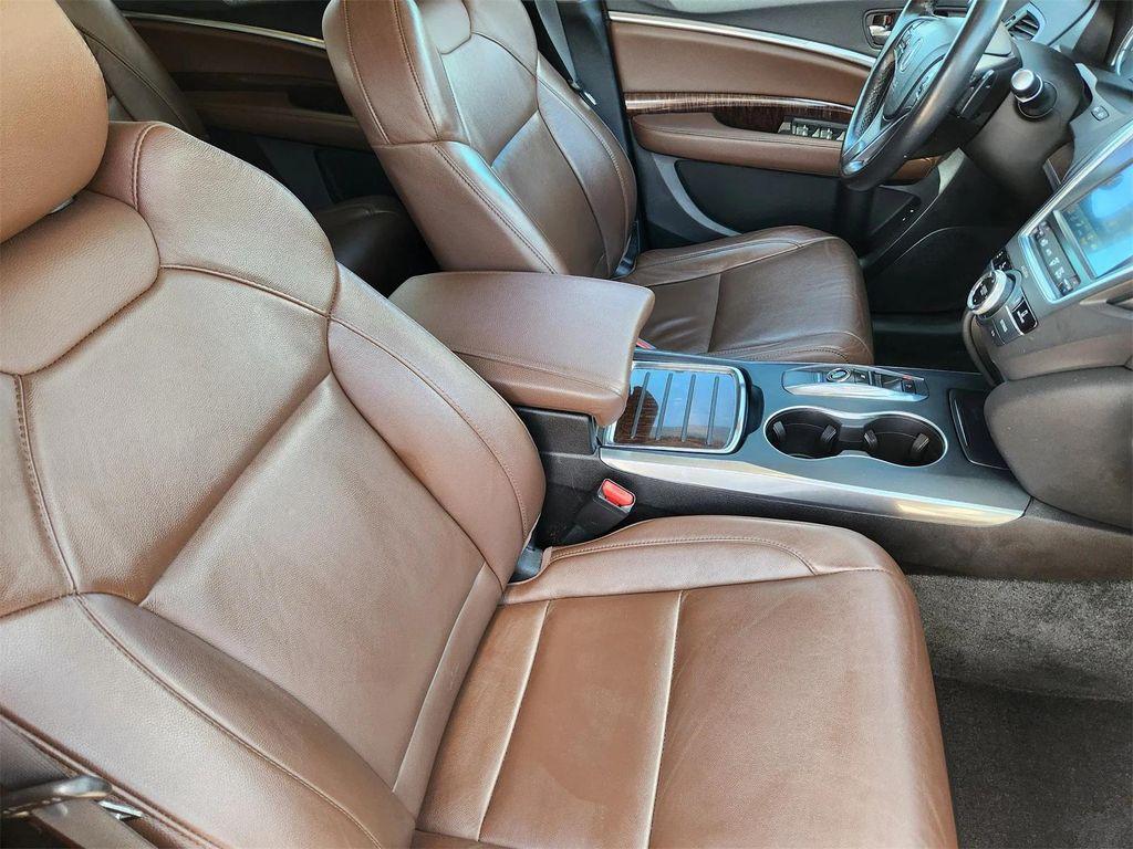 used 2018 Acura MDX car, priced at $19,895