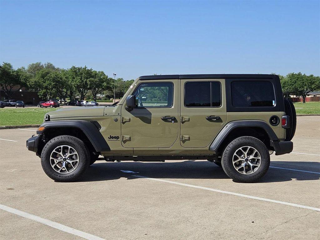 new 2025 Jeep Wrangler car, priced at $43,370