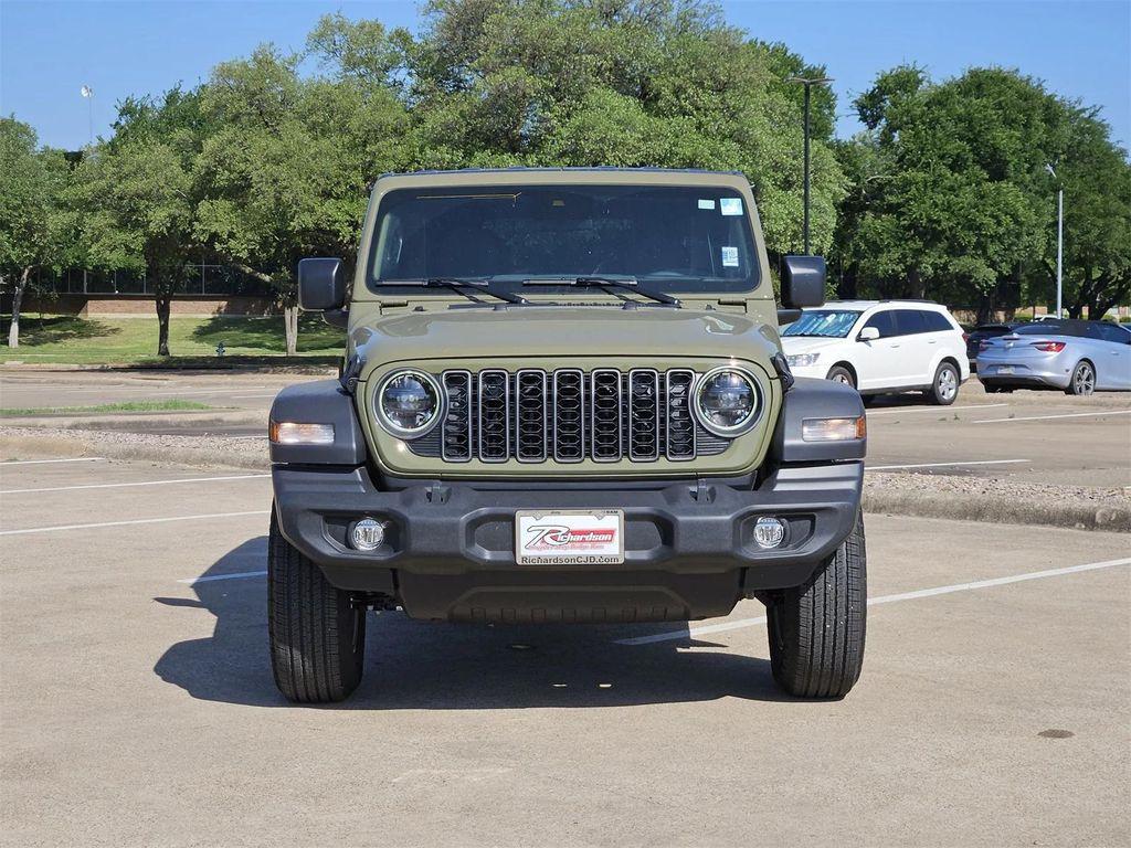 new 2025 Jeep Wrangler car, priced at $43,370