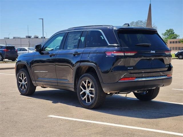 new 2024 Jeep Grand Cherokee car, priced at $47,500