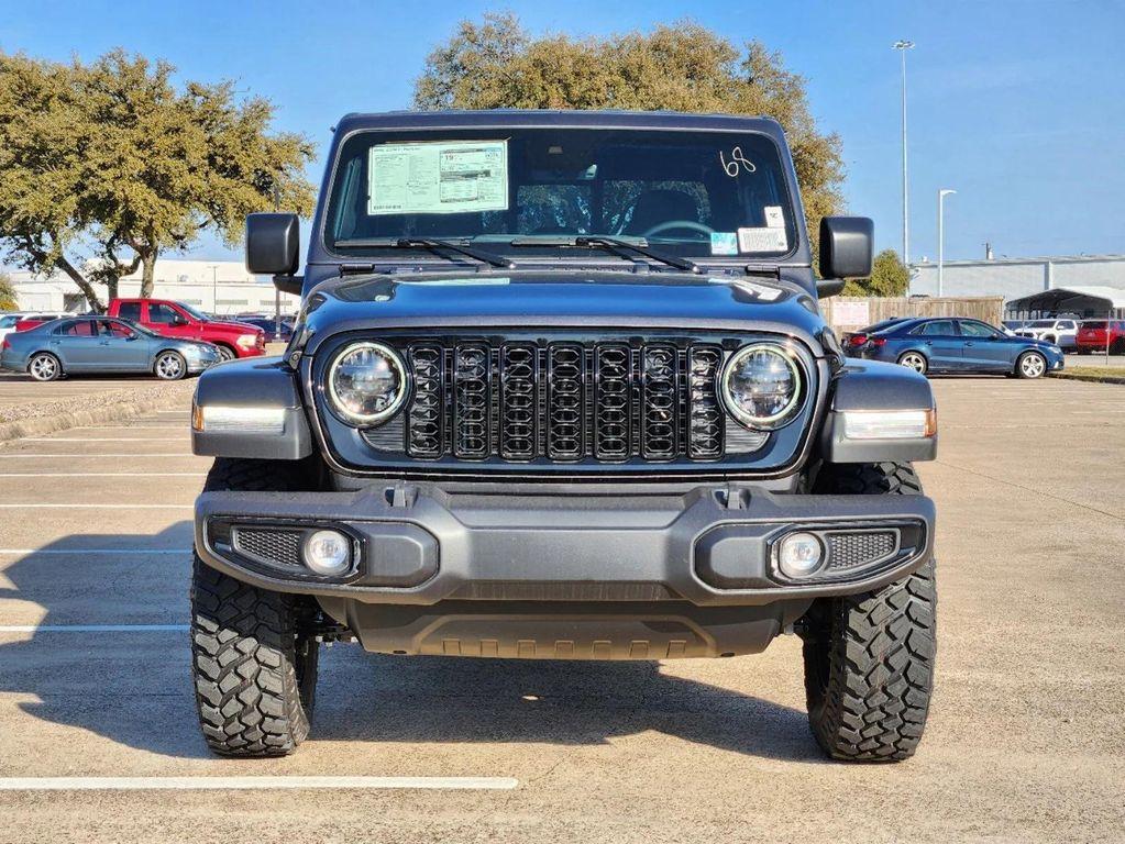 new 2025 Jeep Gladiator car, priced at $43,445