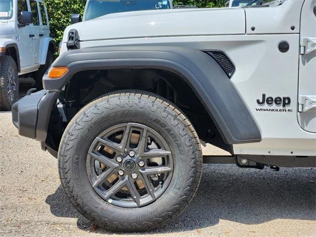 new 2024 Jeep Wrangler car, priced at $37,334