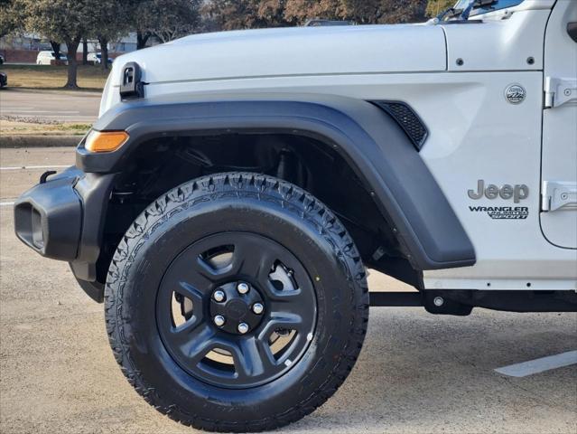 used 2021 Jeep Wrangler Unlimited car, priced at $26,484