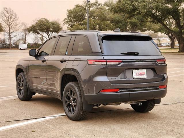 new 2025 Jeep Grand Cherokee car, priced at $39,555