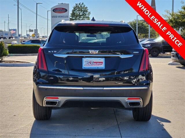 used 2020 Cadillac XT5 car, priced at $22,999