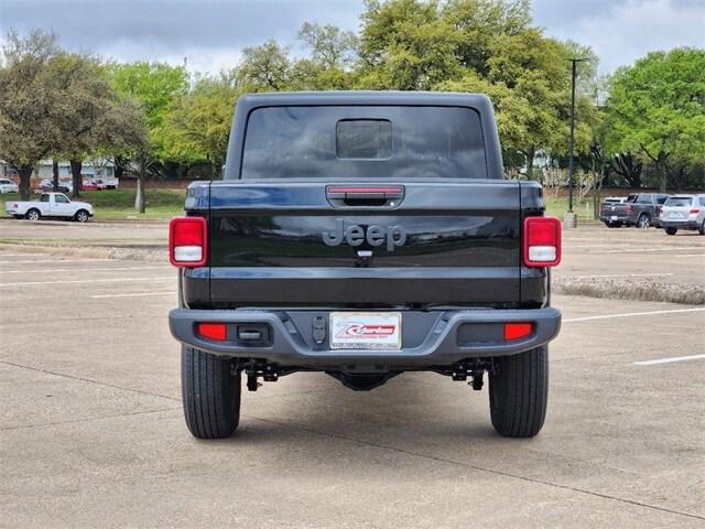 new 2024 Jeep Gladiator car, priced at $41,899