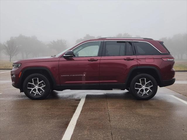 used 2023 Jeep Grand Cherokee car, priced at $29,484