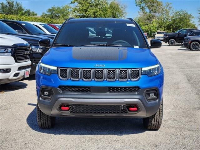 new 2024 Jeep Compass car, priced at $32,500