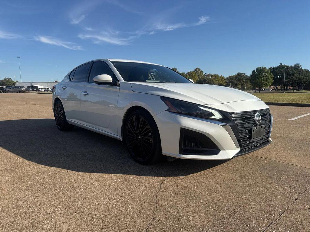 used 2023 Nissan Altima car, priced at $21,997