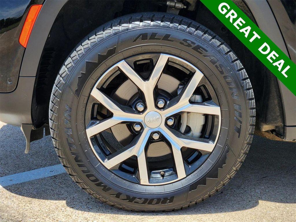 used 2023 Jeep Grand Cherokee car, priced at $26,433