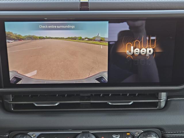 new 2025 Jeep Gladiator car, priced at $40,468