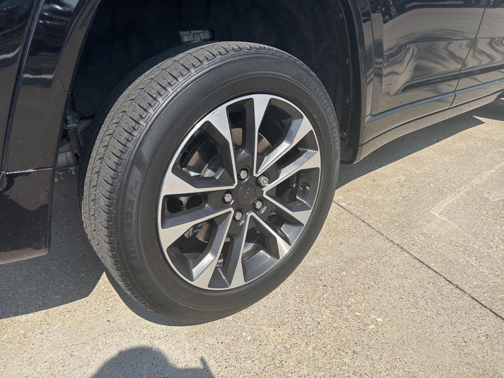used 2023 Jeep Grand Cherokee 4xe car, priced at $37,105