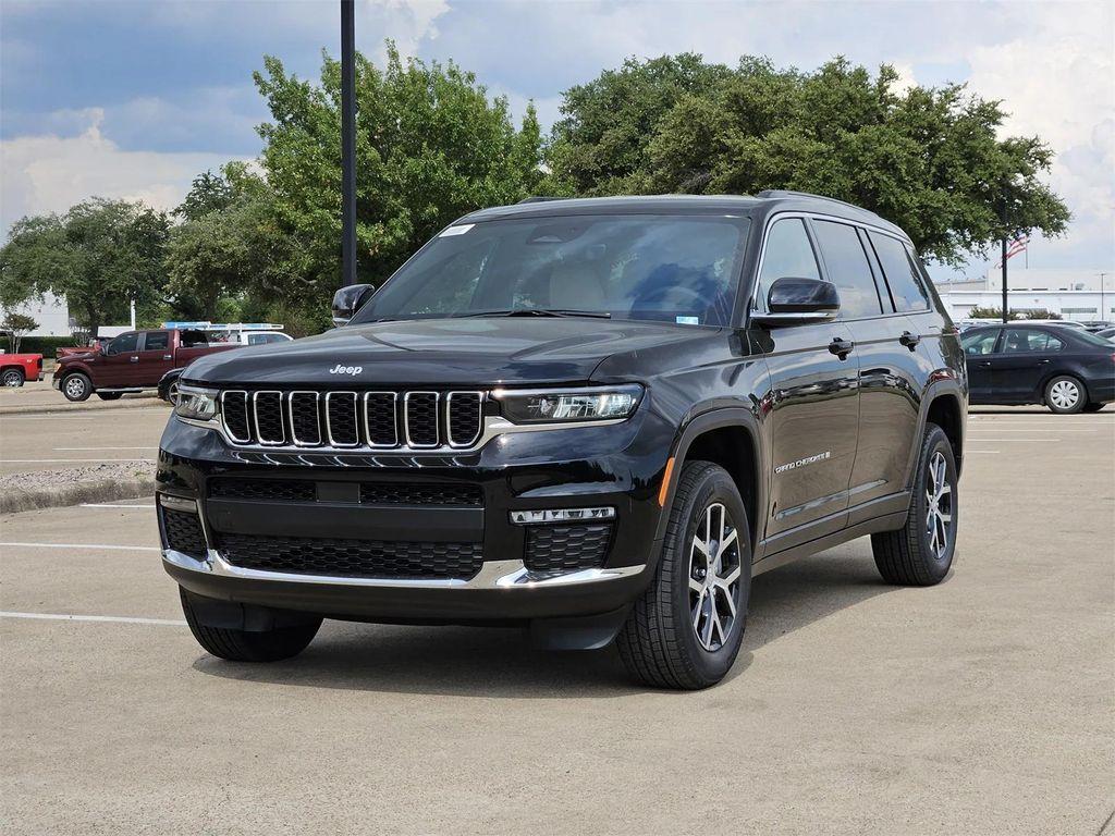 new 2025 Jeep Grand Cherokee L car, priced at $43,990