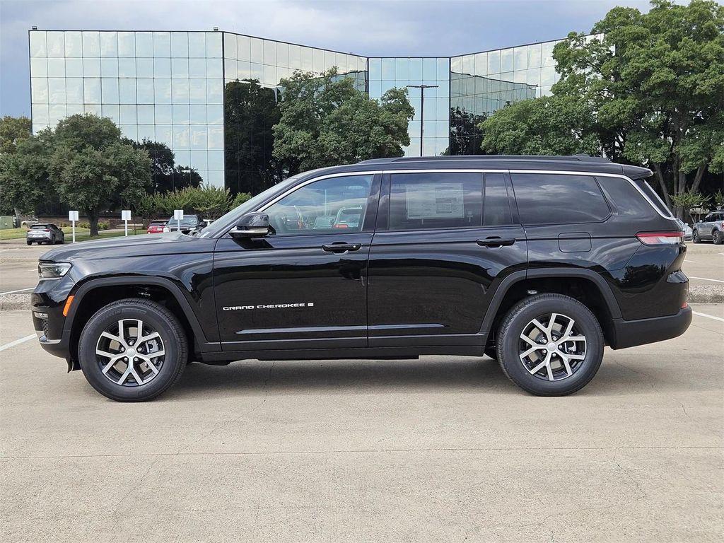 new 2025 Jeep Grand Cherokee L car, priced at $43,990