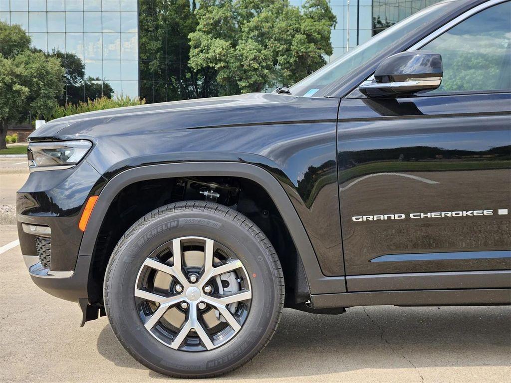 new 2025 Jeep Grand Cherokee L car, priced at $43,990
