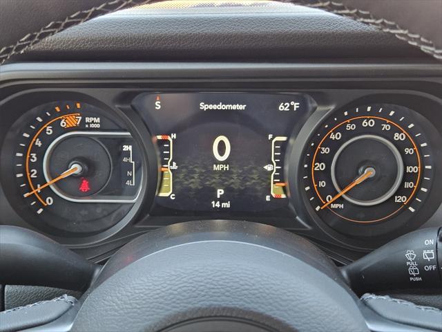 new 2025 Jeep Wrangler car, priced at $45,177
