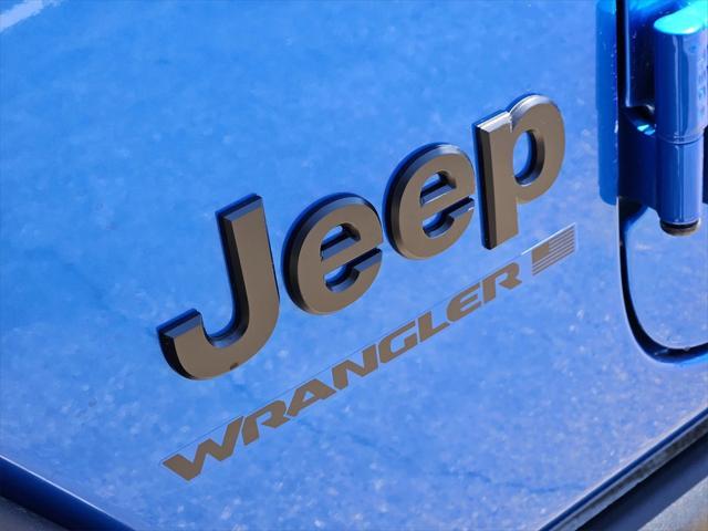 new 2025 Jeep Wrangler car, priced at $45,177