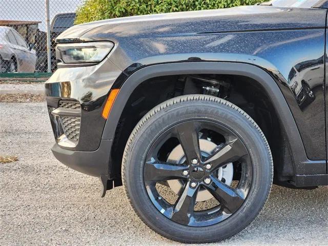 new 2025 Jeep Grand Cherokee car, priced at $36,249