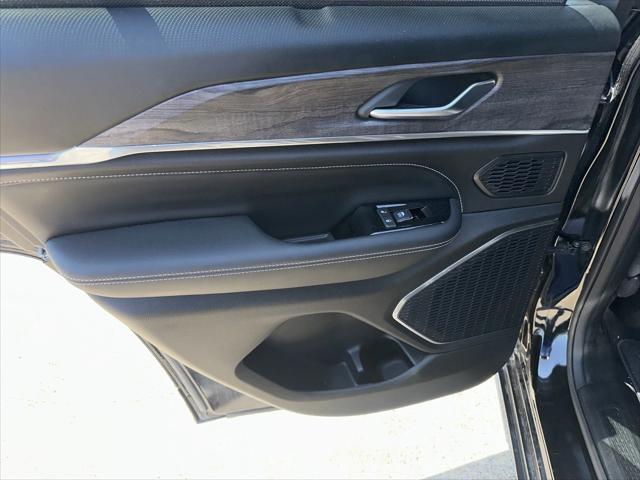 used 2023 Jeep Grand Cherokee car, priced at $41,000