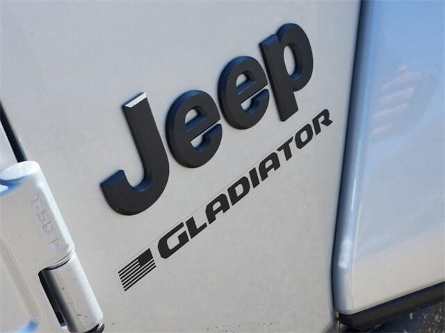 new 2024 Jeep Gladiator car, priced at $44,400