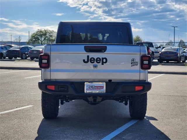 new 2024 Jeep Gladiator car, priced at $44,400