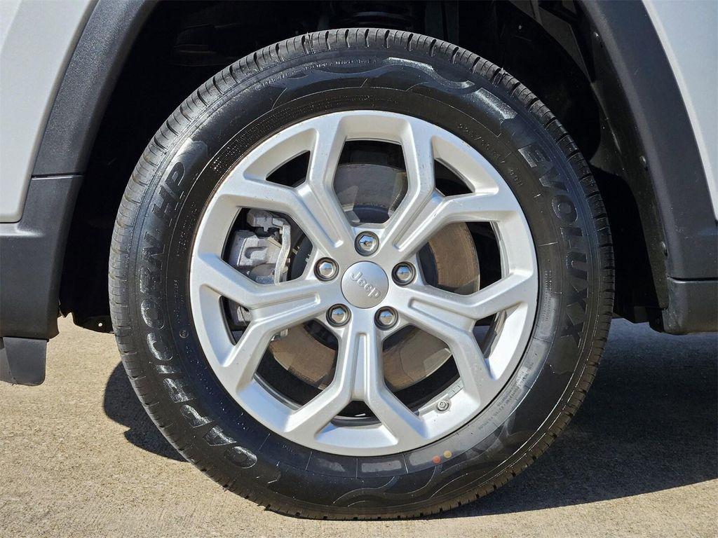 used 2024 Jeep Compass car, priced at $22,423