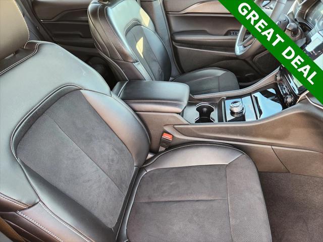 used 2024 Jeep Grand Cherokee car, priced at $35,300