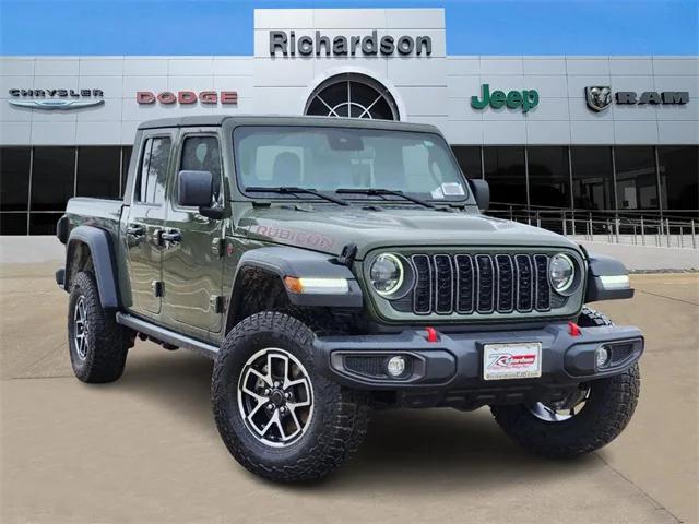 new 2024 Jeep Gladiator car, priced at $51,100