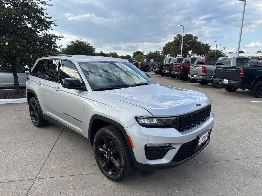 used 2024 Jeep Grand Cherokee car, priced at $34,898