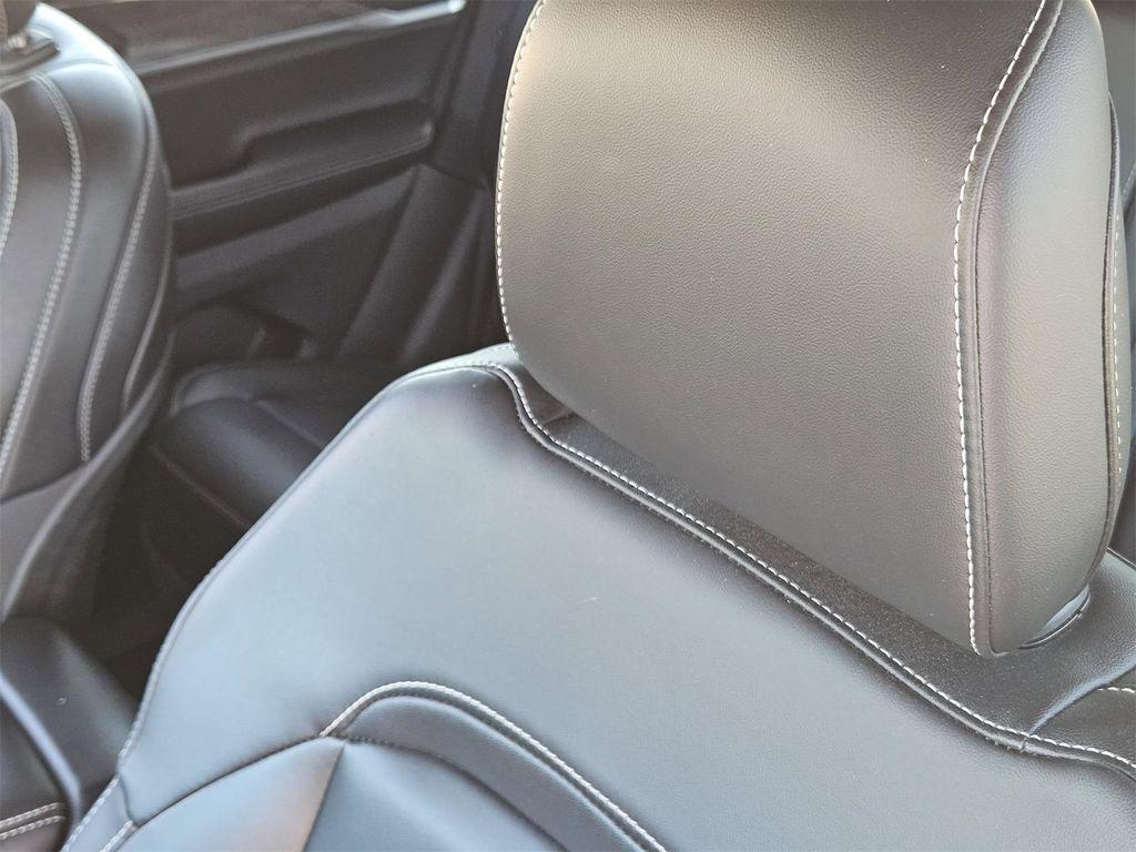 used 2024 Jeep Grand Cherokee car, priced at $32,950